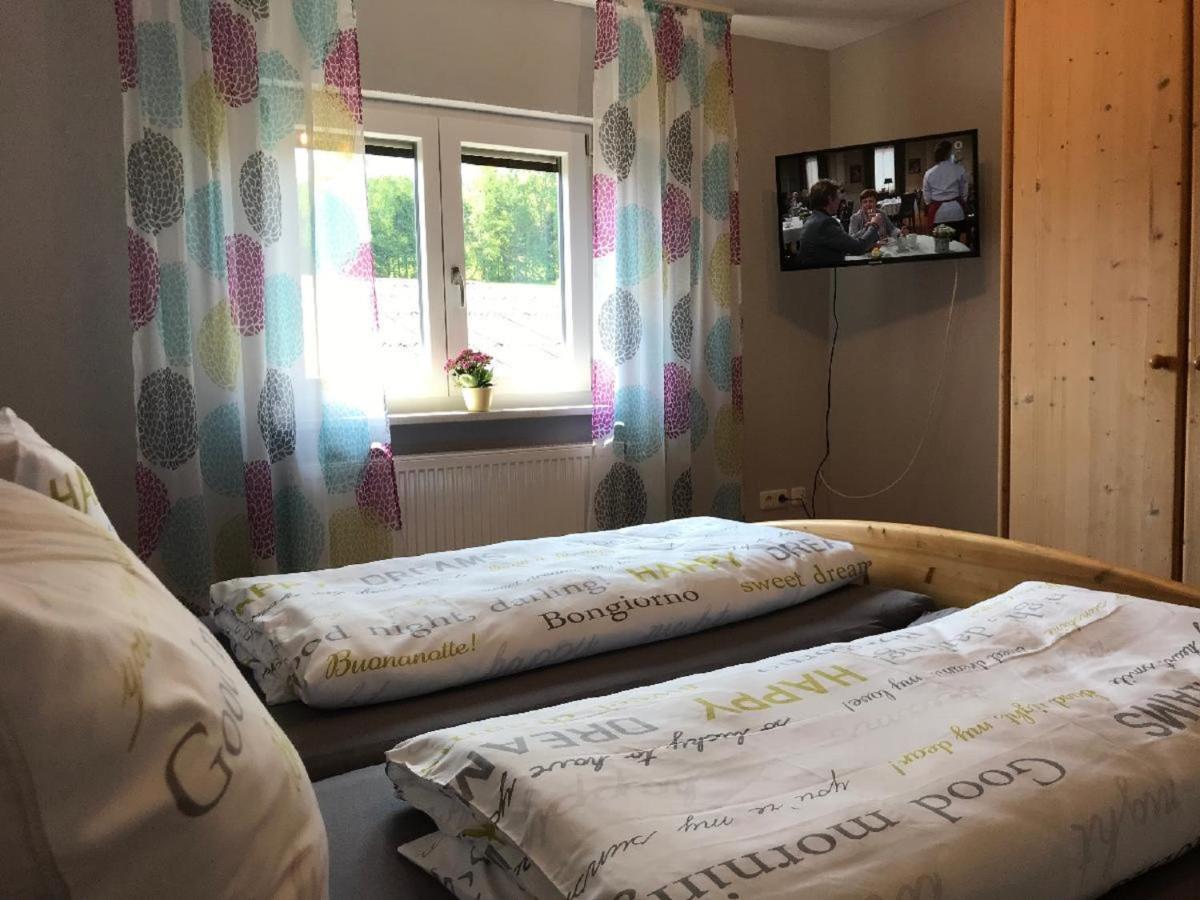 Wieshof Mein Ferienglueck Regen Exteriör bild